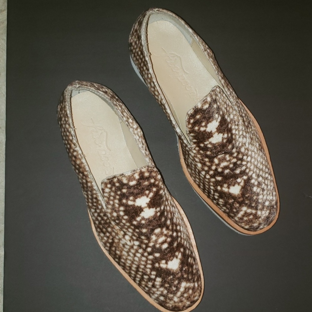 [Free People]Snake Eye Slip-On/Loafer(Brown/Taupe)